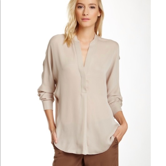 Vince Tops - Vince half placket 100% silk blouse top Sz Small